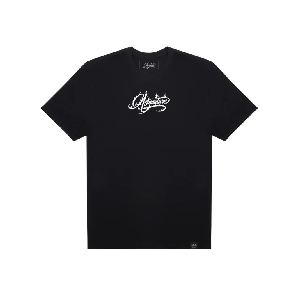 Asignature — Flame Script Tee Black — frente